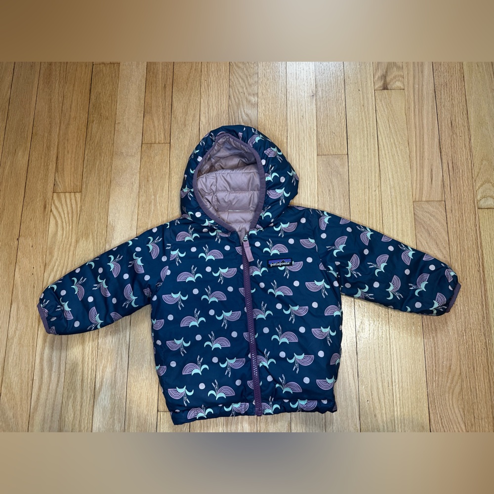 Girls Patagonia 18-24M Navy Puffer Jacket Reversible